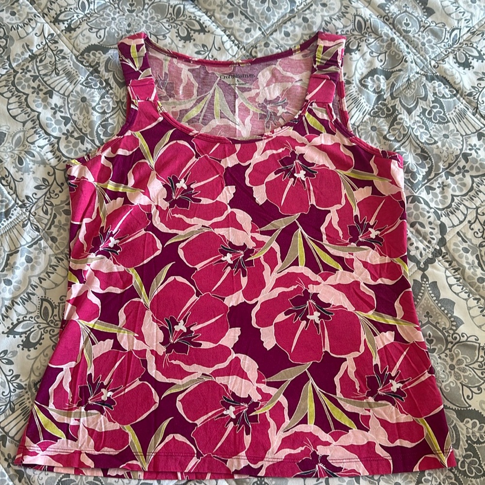 Small Floral Tank - Croft & Barrow